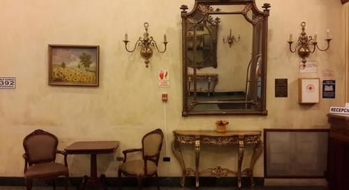 Hotel Ayenda Maury Lima